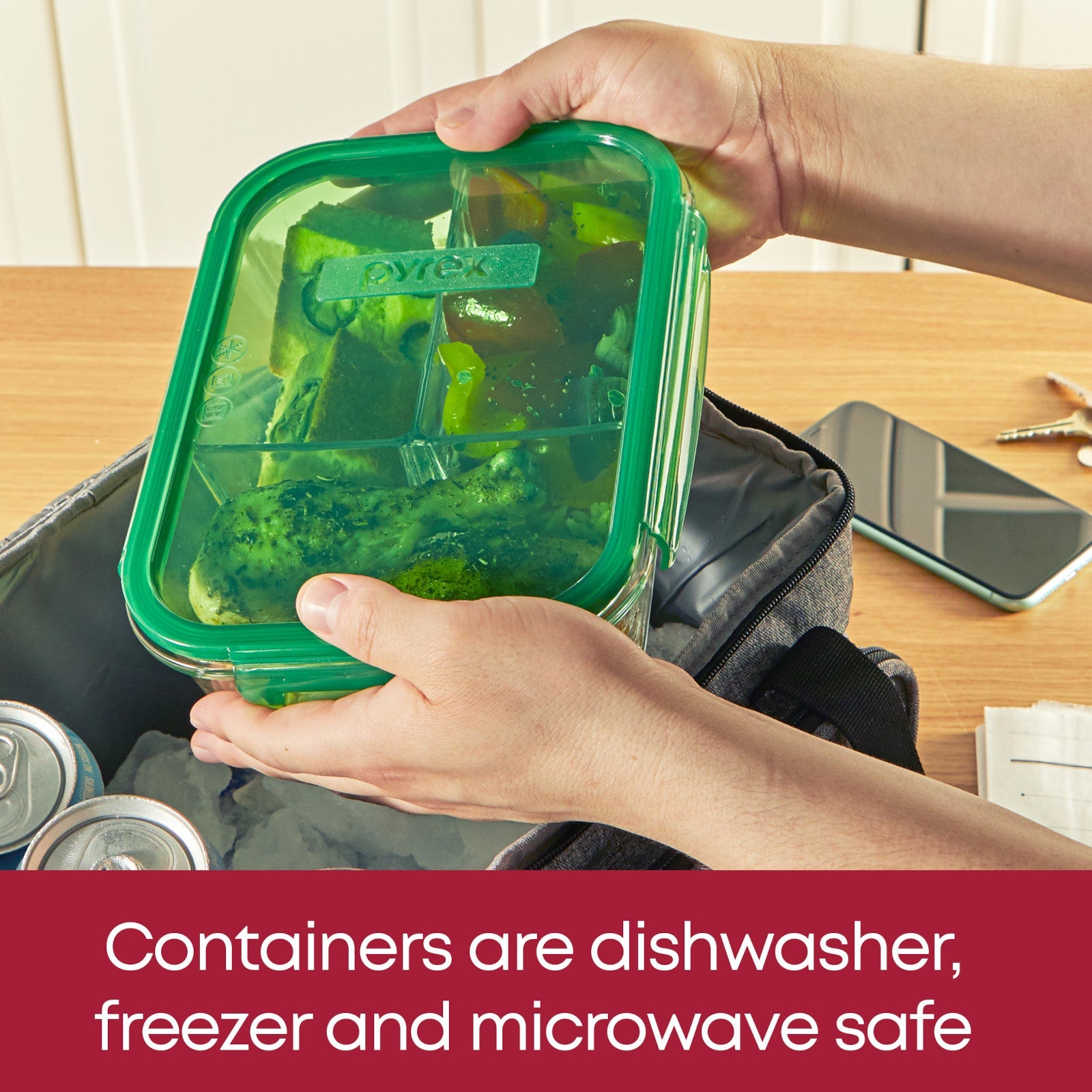 Pyrex? MealBox? 5.5-cup Divided Glass Food Storage Container with Green Lid - Image 5