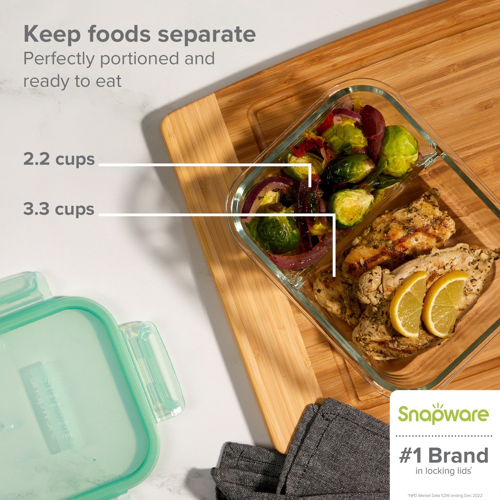 Snapware? MealBox? 5.8-cup Divided Glass Food Storage Container with Blue Lid - Image 2