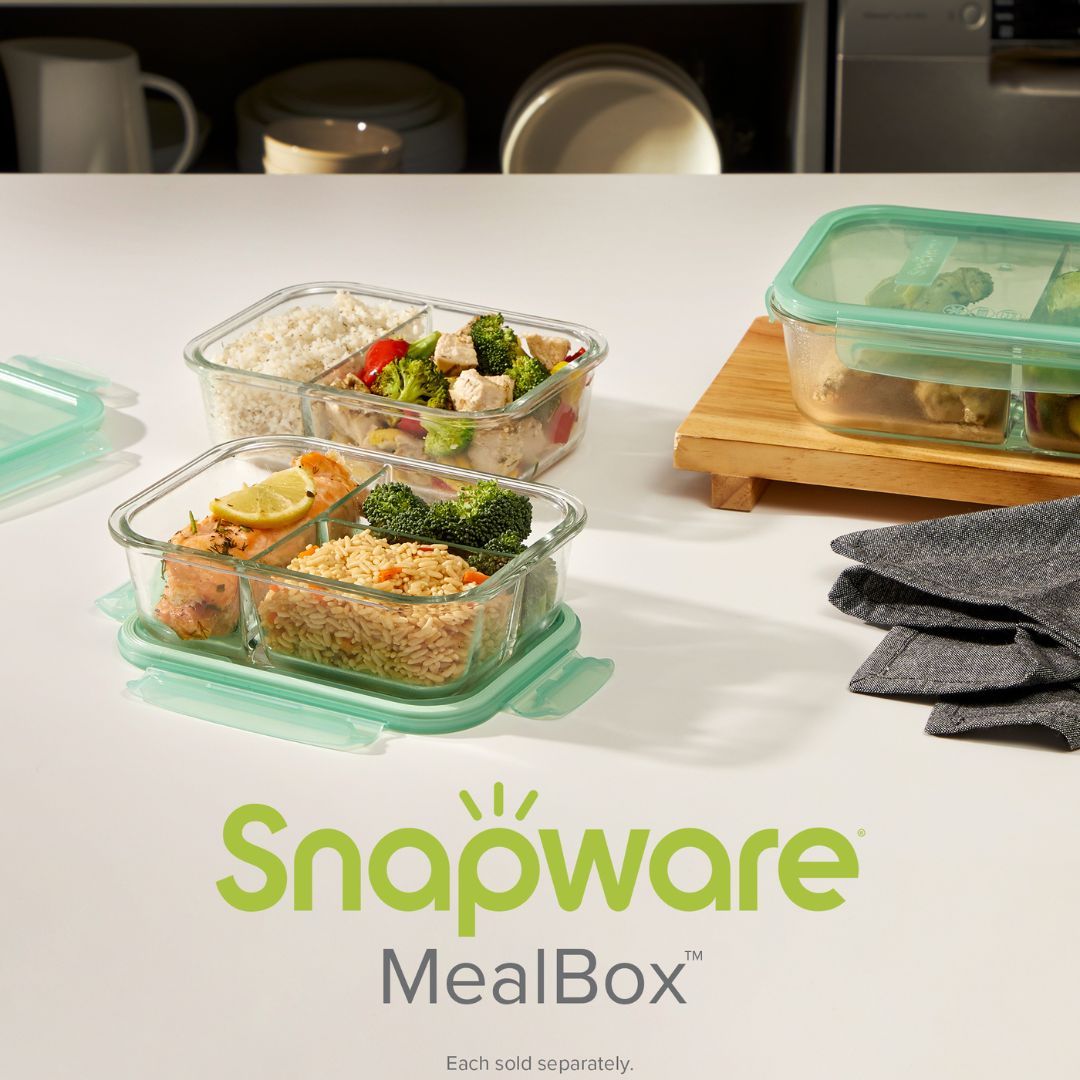 Snapware? MealBox? 3.8-cup Divided Glass Storage Container with Lid - Image 6